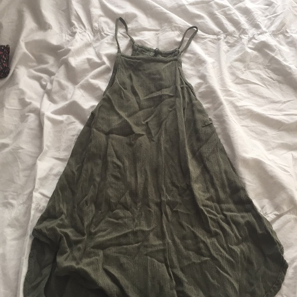 Olive green loose tank top - Picture 1 of 1
